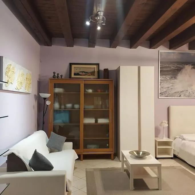 Monolocale In Piazza Isolo Apartment Verona